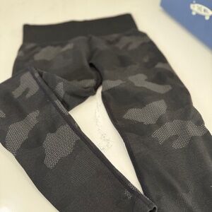 Camo Leggings